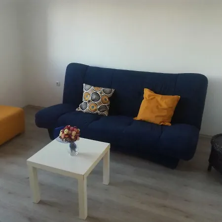 Apartment Niki Pula
