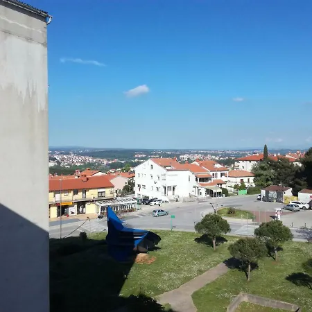 Niki Apartamento