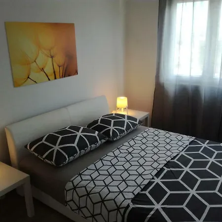 Niki Apartamento Pula