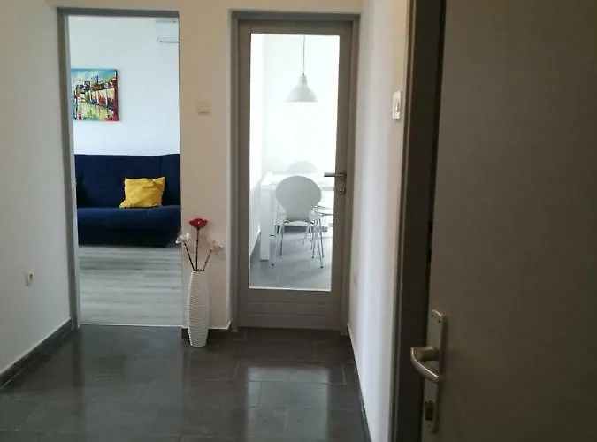 Niki * Pula
